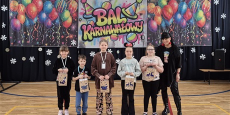 Powiększ grafikę: apel-podsumowujacy-i-polrocze-674730.jpg