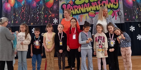 Powiększ grafikę: apel-podsumowujacy-i-polrocze-674736.jpg