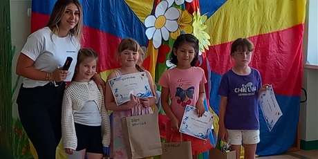 Powiększ grafikę: apel-podsumowujacy-ii-semestr-704579.jpg