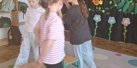 Powiększ grafikę: dzien-kobiet-w-swietlicy-682682.jpg