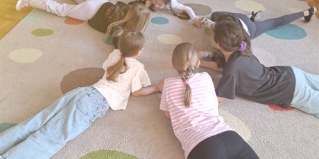 Powiększ grafikę: dzien-kobiet-w-swietlicy-682686.jpg