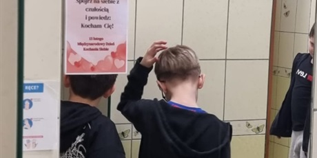 Powiększ grafikę: dzien-kochania-siebie-i-walentynki-w-naszej-szkole-675892.jpg