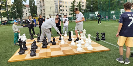 Powiększ grafikę: festyn-szkolny-z-okazji-dnia-dziecka-699563.jpg