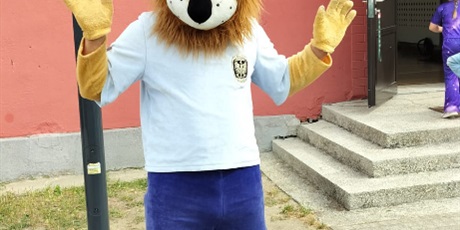 Powiększ grafikę: festyn-szkolny-z-okazji-dnia-dziecka-699573.jpg