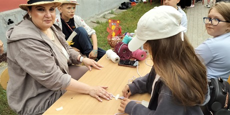 Powiększ grafikę: festyn-szkolny-z-okazji-dnia-dziecka-699584.jpg