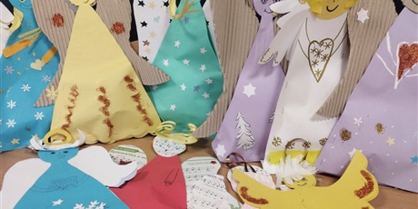 Powiększ grafikę: grudzien-w-swietlicy-pod-haslem-swiat-667311.jpg