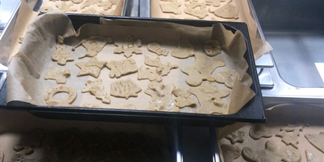 Powiększ grafikę: ida-swieta-667060.jpg