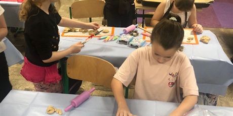 Powiększ grafikę: ida-swieta-667062.jpg