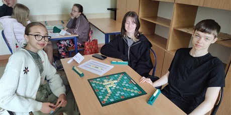 Powiększ grafikę: iii-szkolny-turniej-w-scrabble-700255.jpg