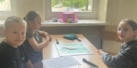 Powiększ grafikę: iii-szkolny-turniej-w-scrabble-700260.jpg