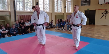 Powiększ grafikę: judocy-w-naszej-szkole-376952.jpg