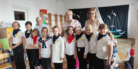 Powiększ grafikę: juz-idzie-lato-ida-wakacje-630088.jpg