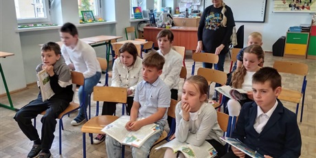 Powiększ grafikę: kto-czyta-ksiazki-zyje-podwojnie-umberto-eco-616033.jpg