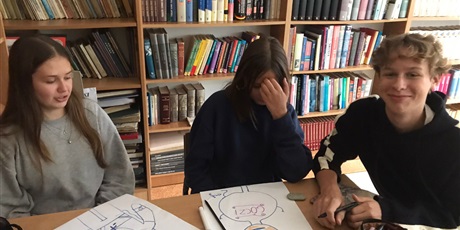 Powiększ grafikę: miedzynarodowy-dzien-bez-przemocy-642456.jpg