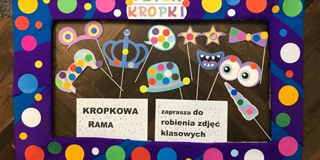 Powiększ grafikę: miedzynarodowy-dzien-kropki-638413.jpg