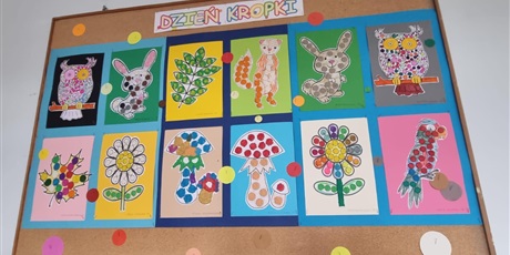 Powiększ grafikę: miedzynarodowy-dzien-kropki-638533.jpg