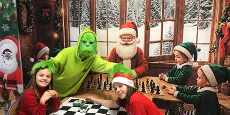 Powiększ grafikę: mikolajkowe-warcaby-664289.jpg