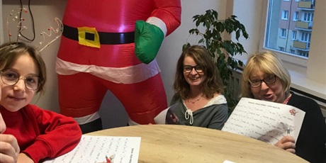 Powiększ grafikę: mikolajkowe-warcaby-664319.jpg