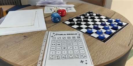 Powiększ grafikę: mikolajkowe-warcaby-664333.jpg