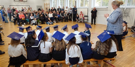 Powiększ grafikę: pasowanie-na-ucznia-29-pazdziernika-653886.jpg