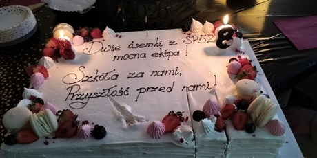 Powiększ grafikę: polonez-klas-osmych-2026-694881.jpg
