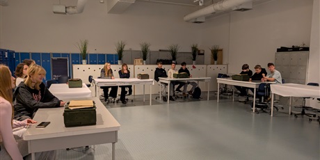 Powiększ grafikę: przedferyjna-wycieczka-676953.jpg