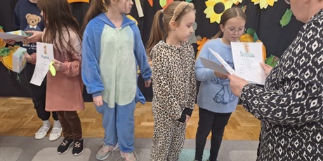 Powiększ grafikę: swietlicowy-konkurs-plastyczny-jesien-659190.jpg