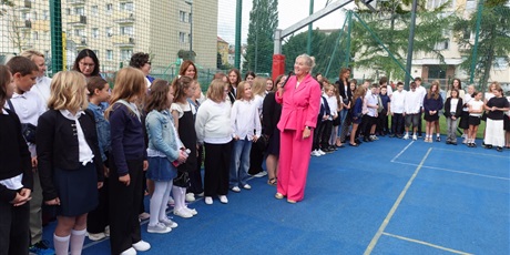 Powiększ grafikę: szczesliwego-nowego-roku-szkolnego-710576.jpg