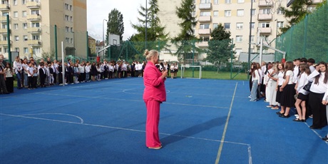 Powiększ grafikę: szczesliwego-nowego-roku-szkolnego-710589.jpg