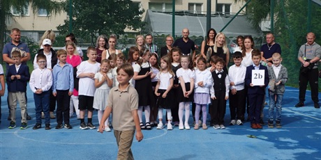 Powiększ grafikę: szczesliwego-nowego-roku-szkolnego-710607.jpg