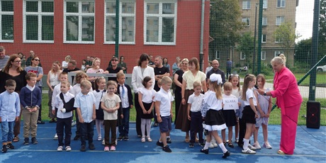 Powiększ grafikę: szczesliwego-nowego-roku-szkolnego-710622.jpg