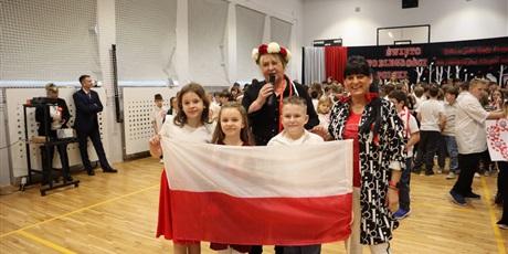 Powiększ grafikę: szkoladohymnu-11-listopada-2025-r-654101.jpg