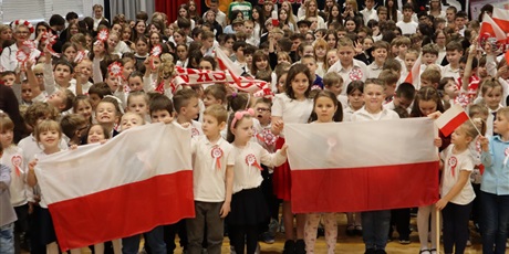 Powiększ grafikę: szkoladohymnu-11-listopada-2025-r-654111.jpg