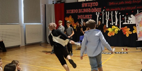 Powiększ grafikę: szkoladohymnu-11-listopada-2025-r-654124.jpg