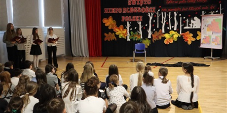 Powiększ grafikę: szkoladohymnu-11-listopada-2025-r-654147.jpg