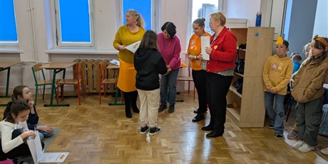 Powiększ grafikę: szkolny-konkurs-recytatorski-jesien-w-poezji-656816.jpg