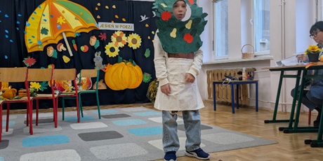 Powiększ grafikę: szkolny-konkurs-recytatorski-jesien-w-poezji-656823.jpg