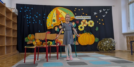 Powiększ grafikę: szkolny-konkurs-recytatorski-jesien-w-poezji-656830.jpg