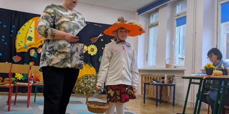 Powiększ grafikę: szkolny-konkurs-recytatorski-jesien-w-poezji-656854.jpg