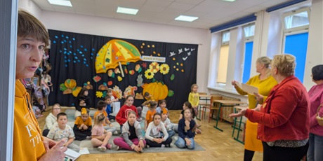 Powiększ grafikę: szkolny-konkurs-recytatorski-jesien-w-poezji-656864.jpg