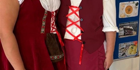 Powiększ grafikę: szkolny-oktoberfest-716655.jpg