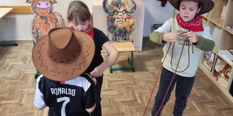 Powiększ grafikę: tydzien-kultury-amerykanskiej-660489.jpg