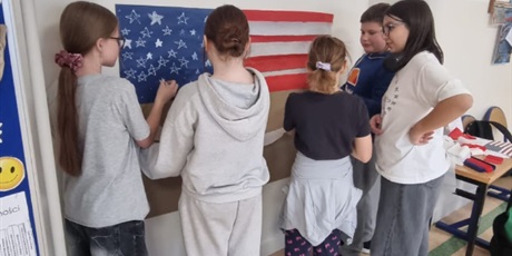 Powiększ grafikę: tydzien-kultury-amerykanskiej-660509.jpg