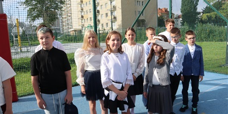 Powiększ grafikę: uroczyste-rozpoczecie-roku-szk-2025-2026-636538.jpg