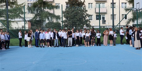 Powiększ grafikę: uroczyste-rozpoczecie-roku-szk-2025-2026-636579.jpg