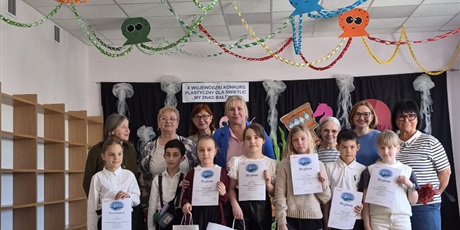 Powiększ grafikę: uroczystosc-wreczenia-nagrod-w-x-wojewodzkim-konkursie-dla-swietlic-my-znad-baltyku-688755.jpg