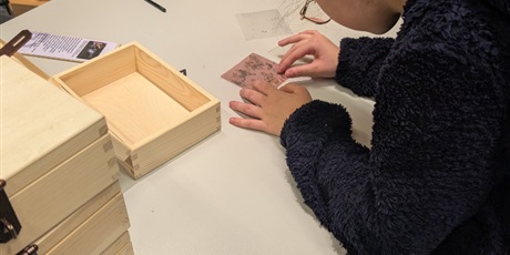 Powiększ grafikę: viia-odwiedzila-cn-experyment-679526.jpg