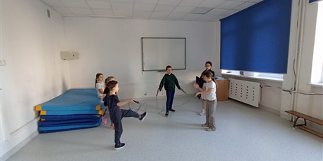 Powiększ grafikę: wiosenny-turniej-klas-699159.jpg