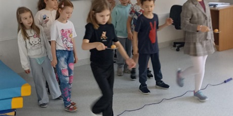 Powiększ grafikę: wiosenny-turniej-klas-699160.jpg