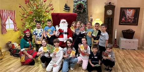 Powiększ grafikę: wizyta-w-wielkiej-fabryce-elfow-662648.jpg